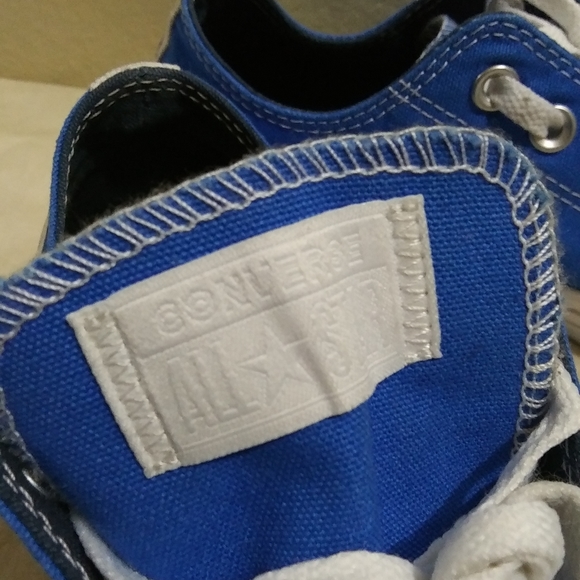 Exclusive Converse Low Tops - Picture 10 of 16